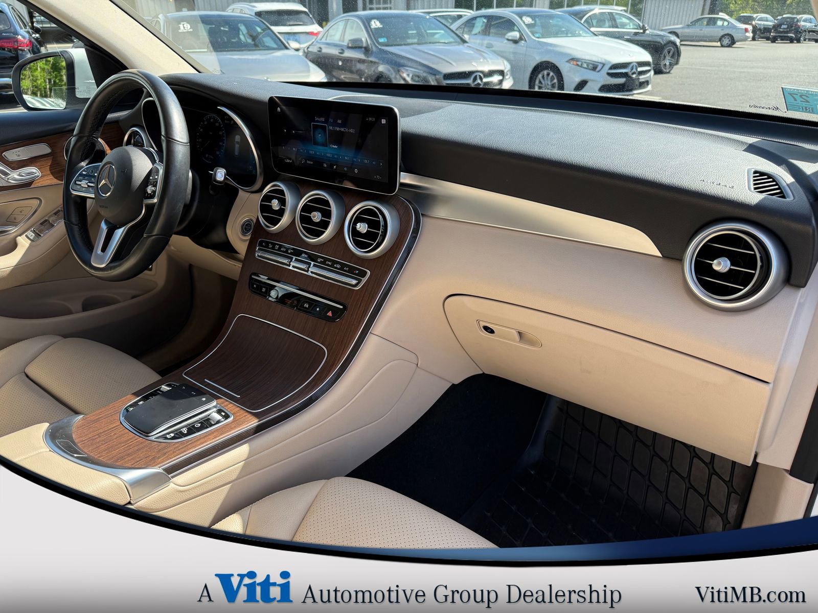 Used 2021 Mercedes-Benz GLC 300 4MATIC image 29