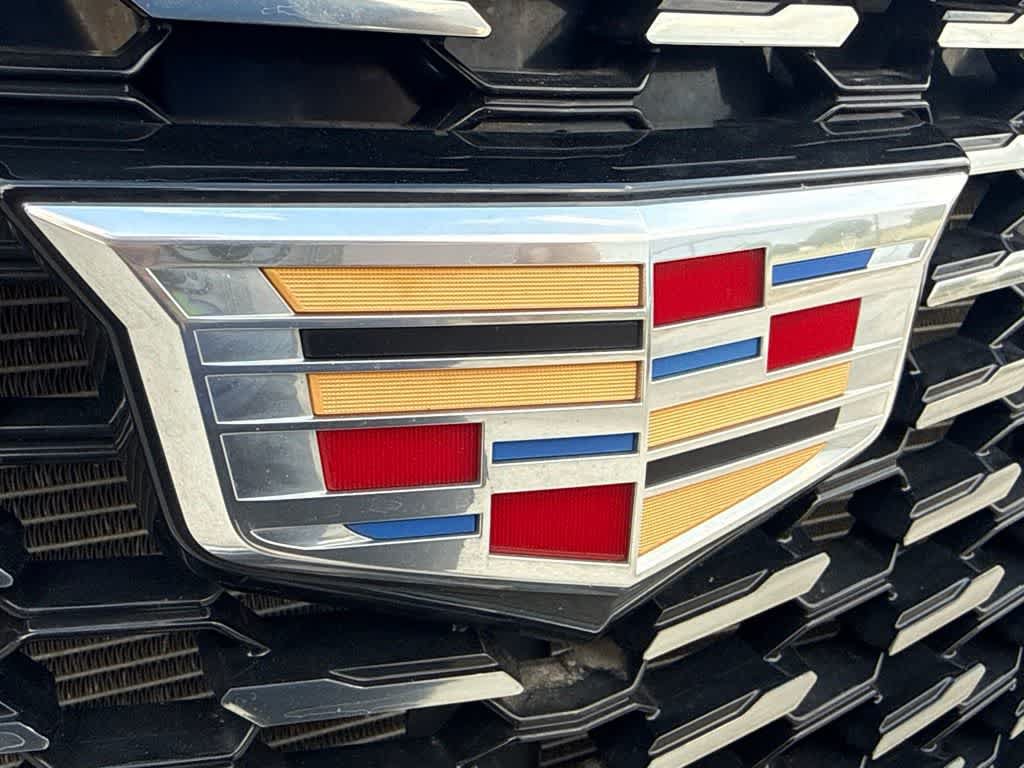Used 2024 Cadillac XT5 Premium Luxury w/ LPO, Floor Liner Package AWD/4WD image 9