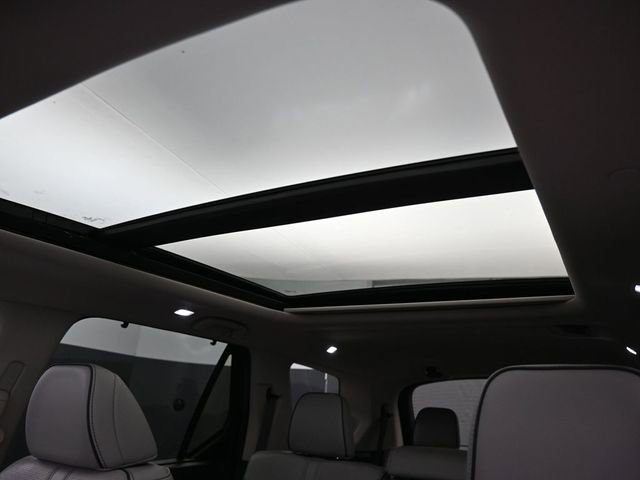 Used 2025 Honda Pilot Elite image 34