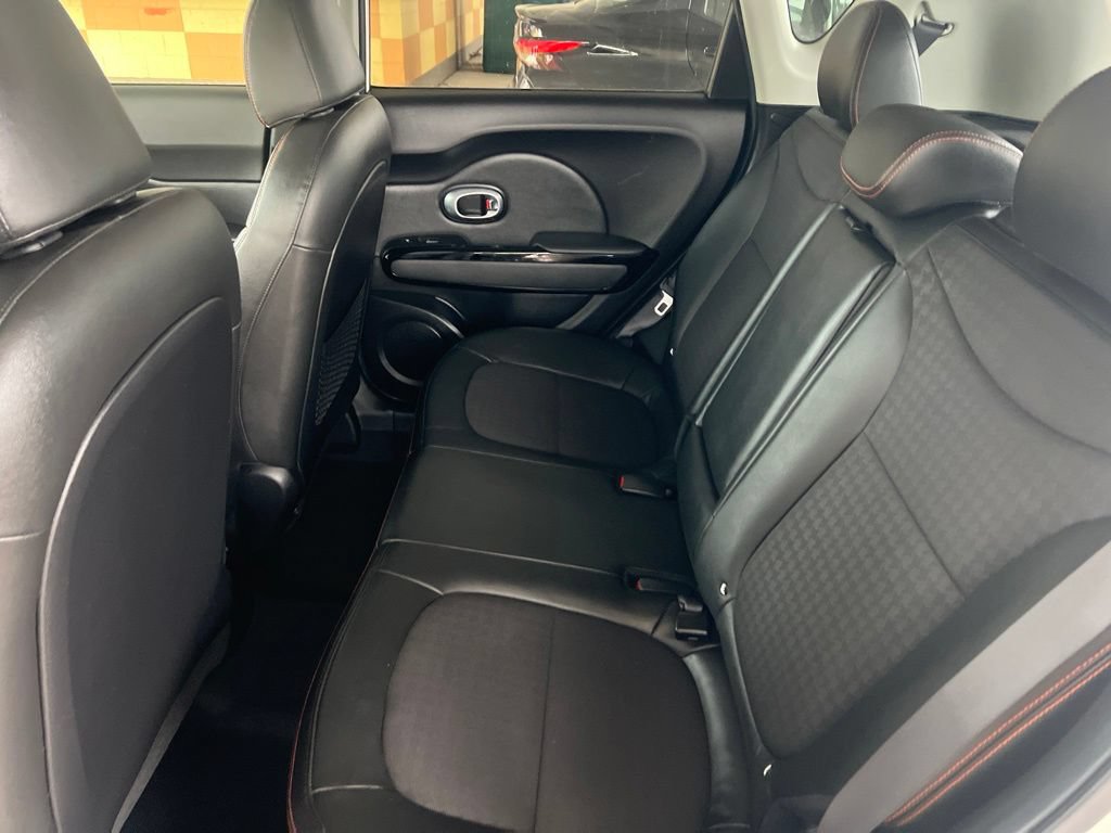 Used 2019 Kia Soul ! w/ Technology Package FWD image 8