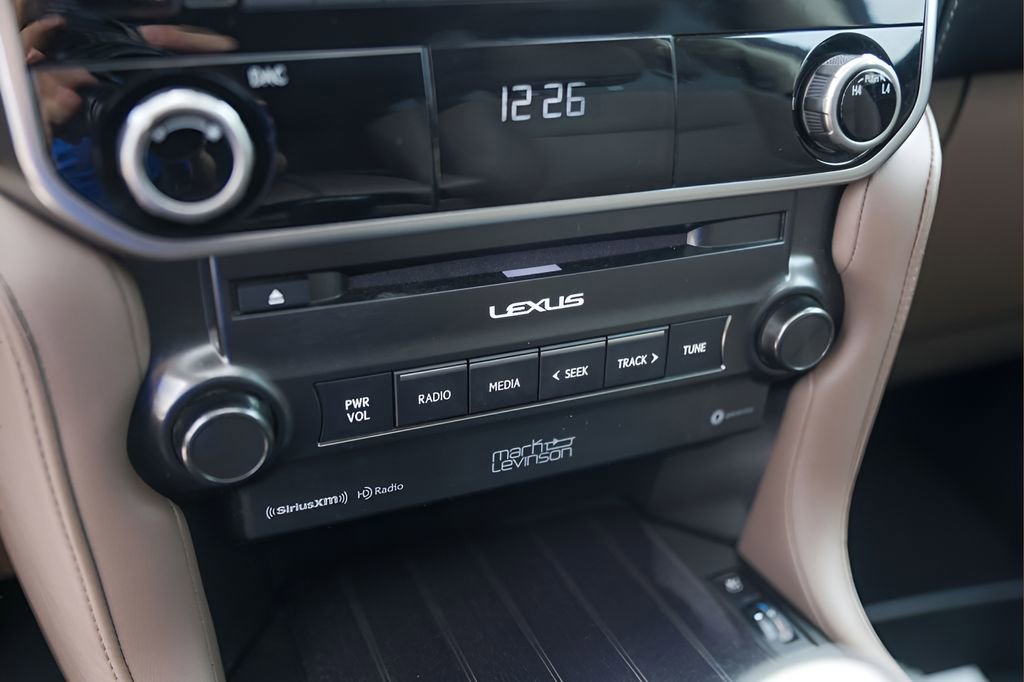 Used 2023 Lexus GX 460 Premium AWD/4WD image 19
