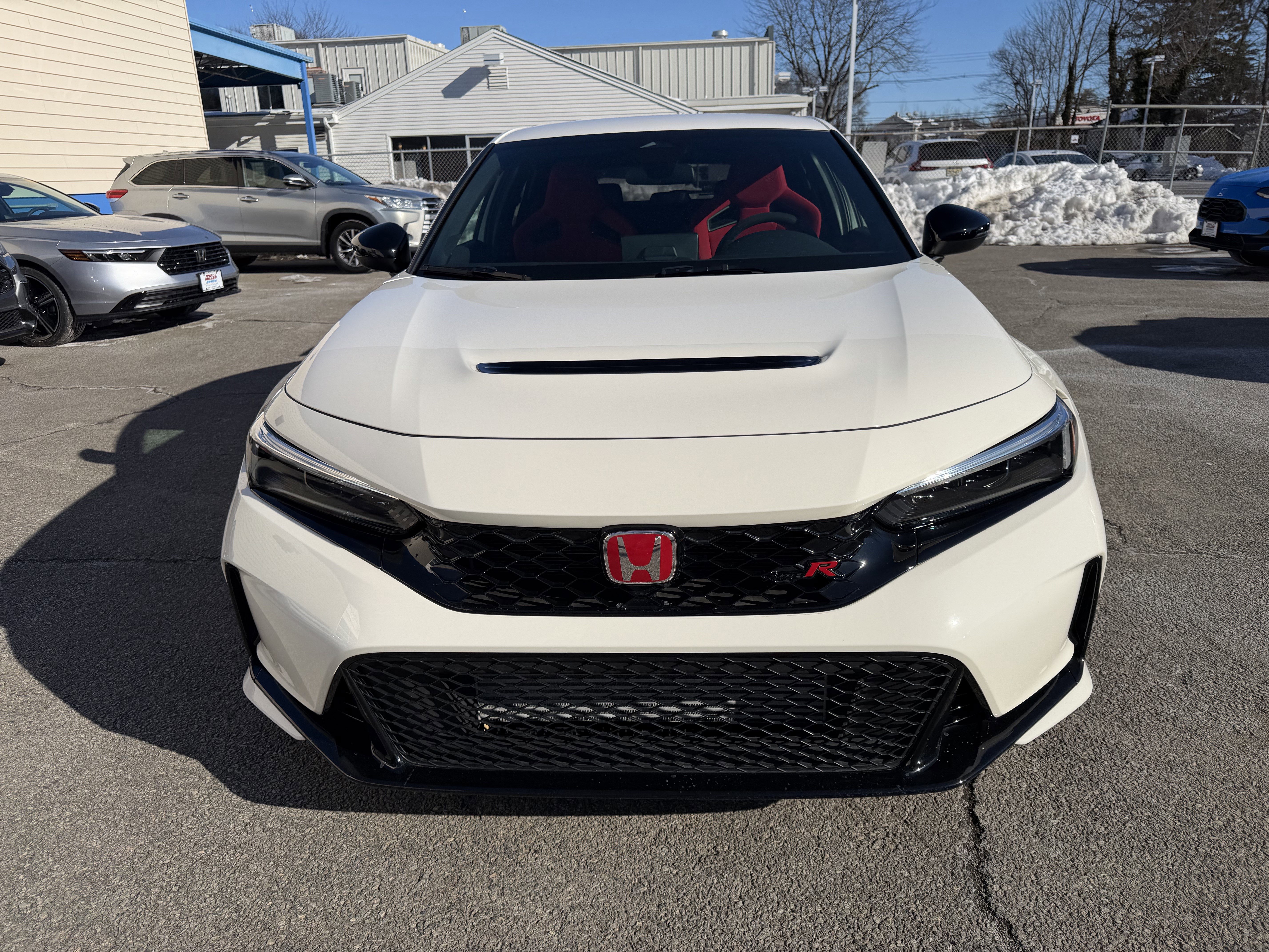 Used 2024 Honda Civic Type R image 2