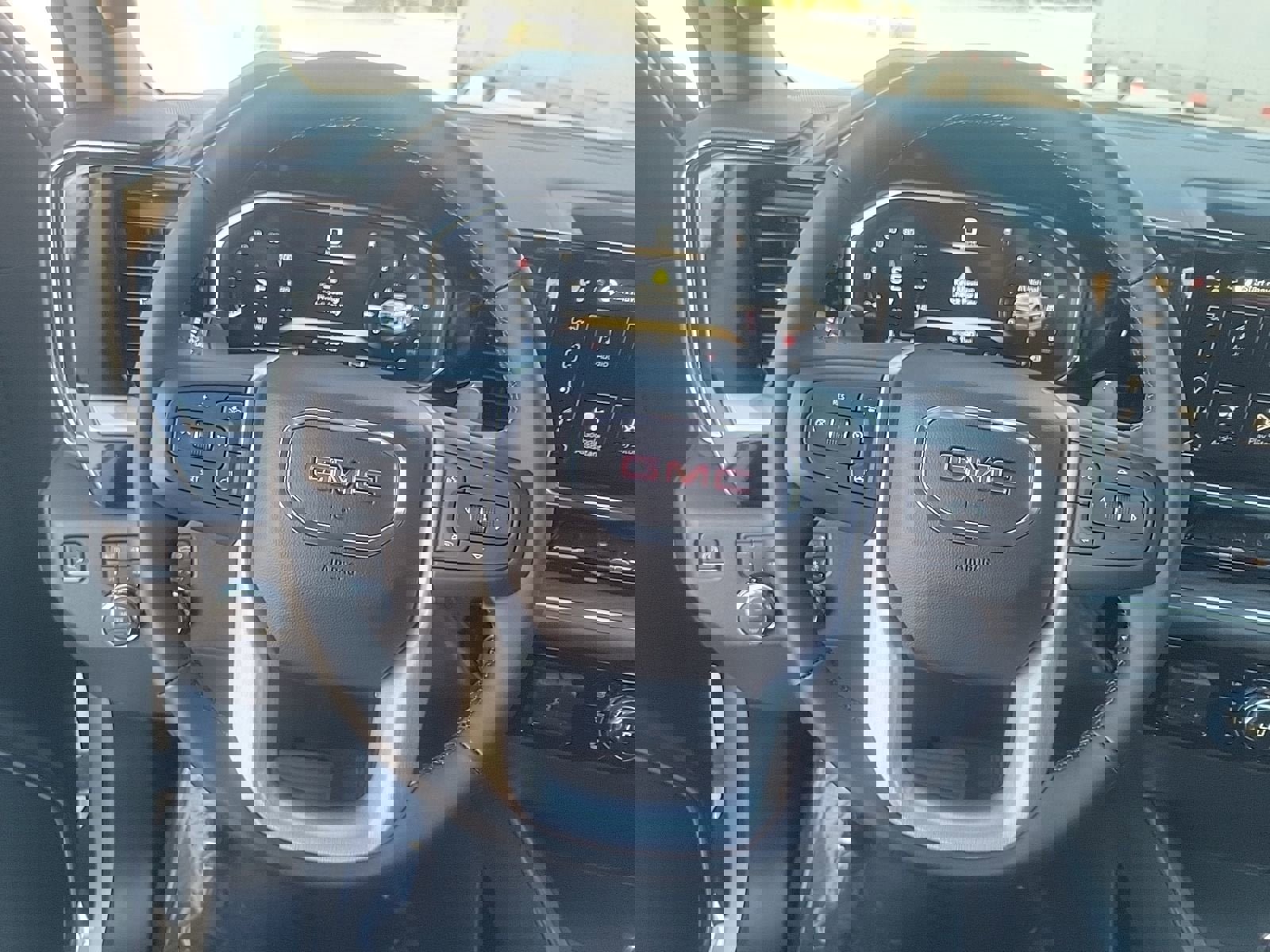 New 2026 GMC Sierra 1500 SLT image 40