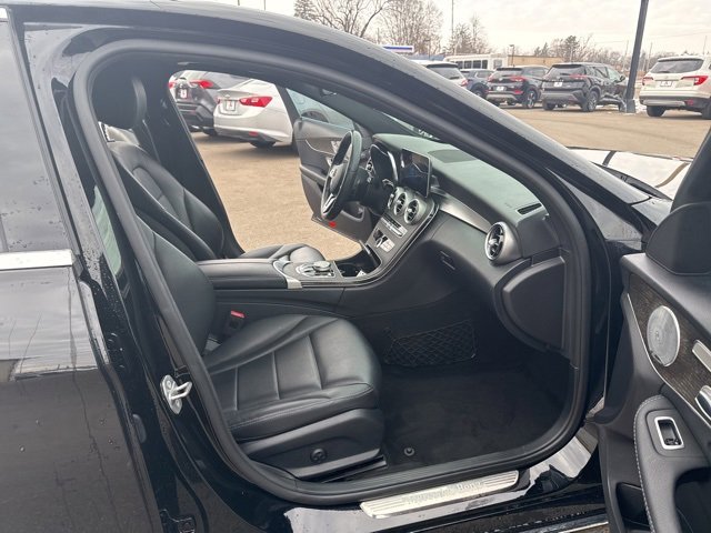 Used 2020 Mercedes-Benz C 300 4MATIC Sedan image 14