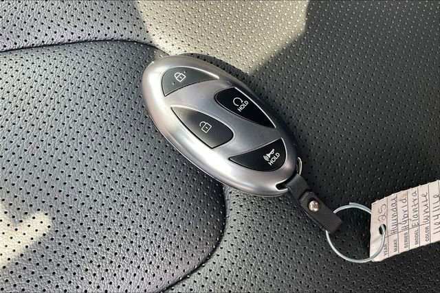 New 2025 Hyundai Elantra Limited FWD image 37