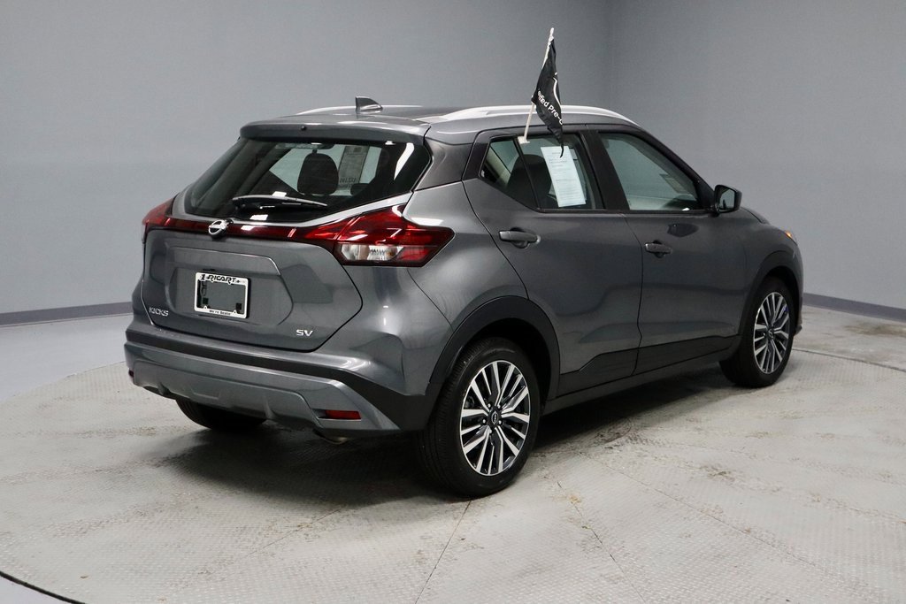 Certified 2024 Nissan Kicks SV image 13