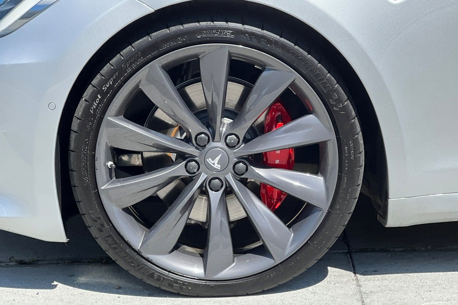 Used 2016 Tesla Model S P90D AWD/4WD image 25