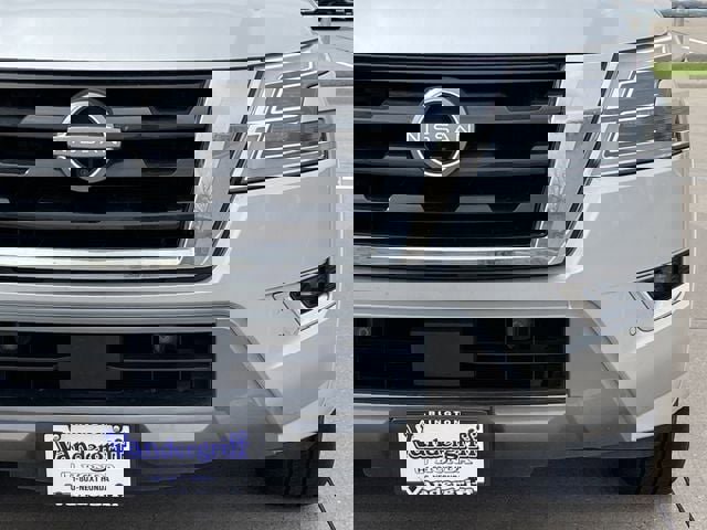 Used 2022 Nissan Armada SL image 8
