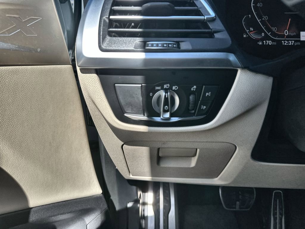 Used 2022 BMW X3 xDrive30i w/ M Sport Package image 18