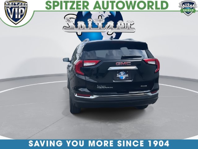 Used 2022 GMC Terrain SLT w/ Tech Package AWD/4WD image 13