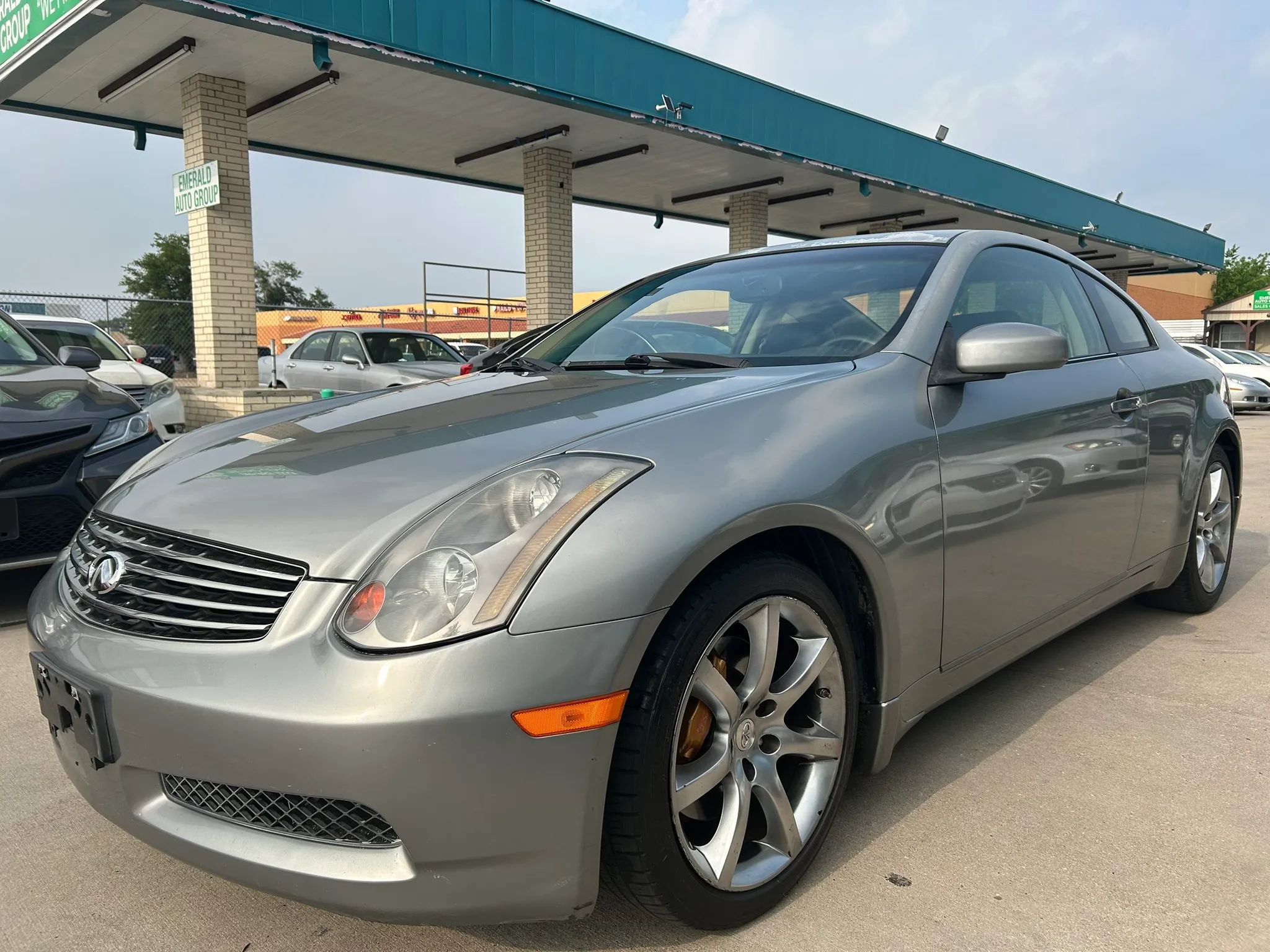 Used 2004 INFINITI G35 Coupe w/ Premium Pkg RWD image 1