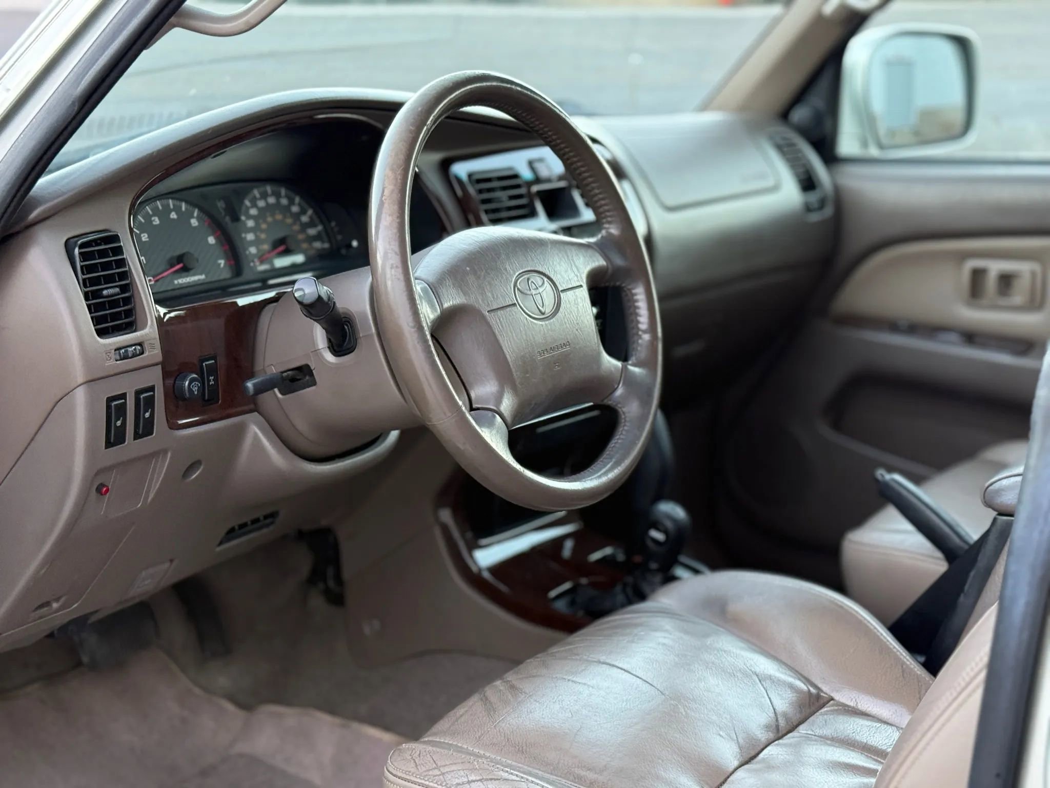 Used 2001 Toyota 4Runner Limited image 23