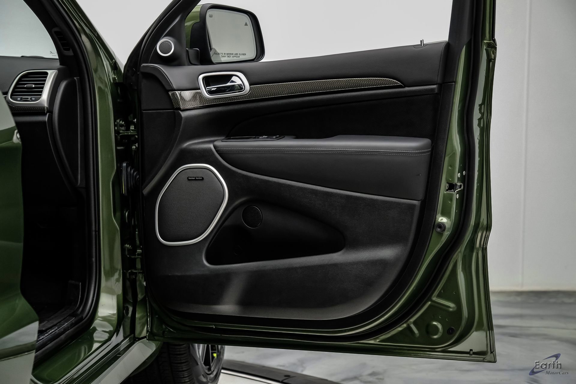 Used 2021 Jeep Grand Cherokee Trackhawk w/ Trailer Tow Group IV AWD/4WD image 97