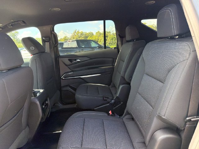 New 2027 Chevrolet Traverse LT w/ Driver Confidence Package FWD image 20