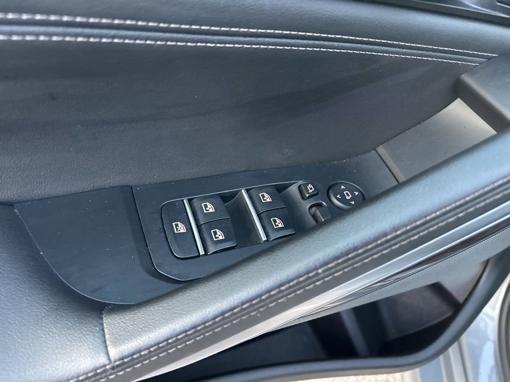 Used 2025 BMW X6 xDrive40i AWD/4WD image 35
