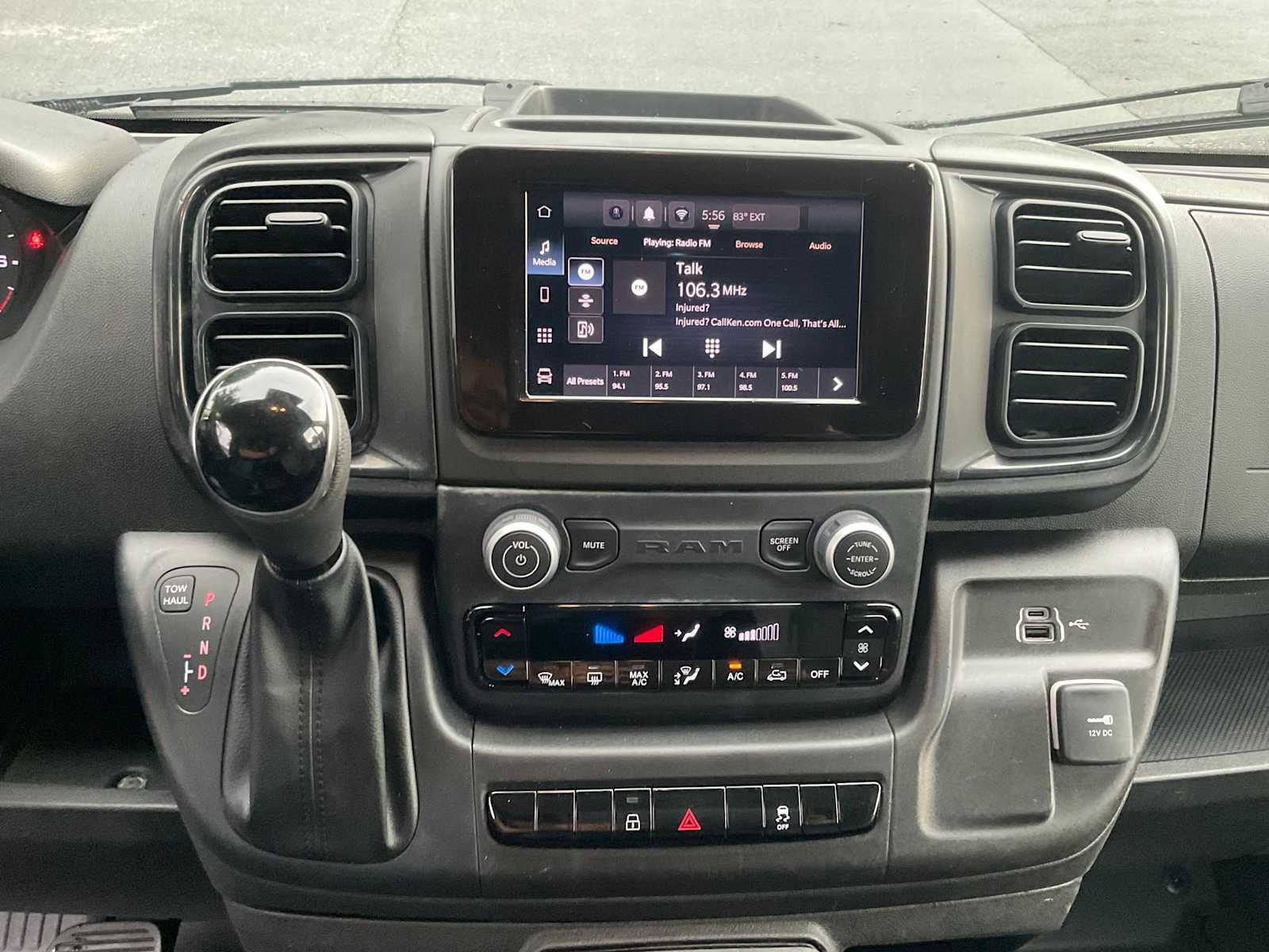 Used 2024 RAM ProMaster 2500 w/ Convenience Group FWD image 17