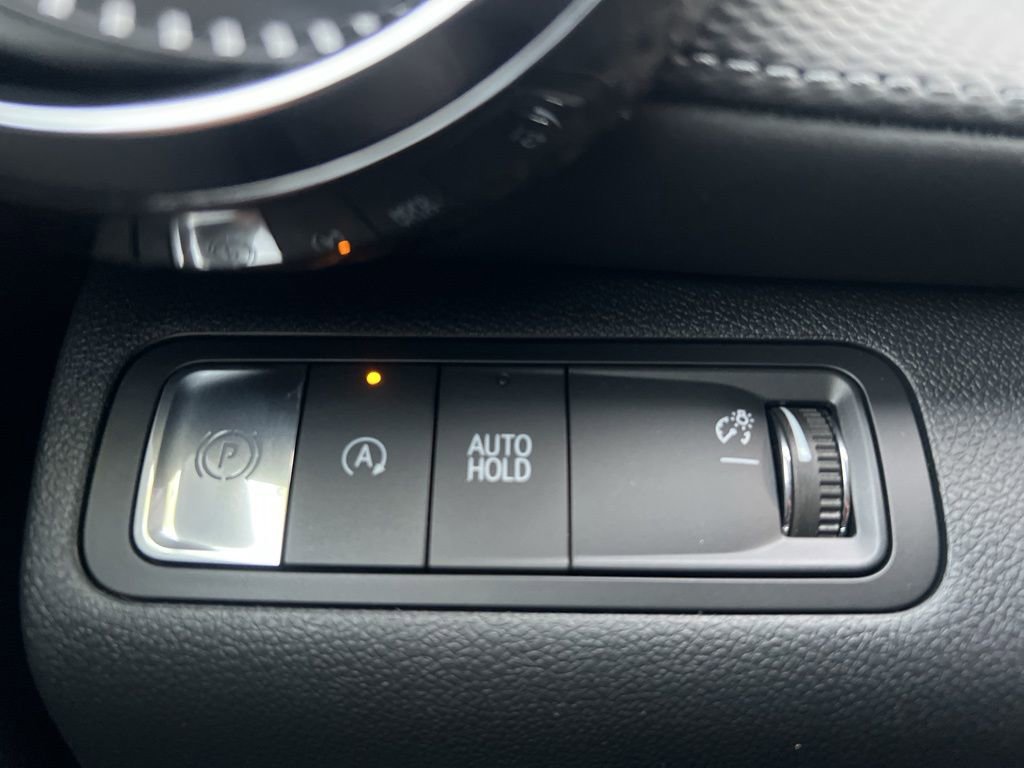 New 2026 Chevrolet Equinox LT w/ Convenience Package II image 15