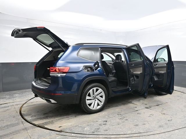 Used 2023 Volkswagen Atlas SE w/ Black Wheel Package AWD/4WD image 31
