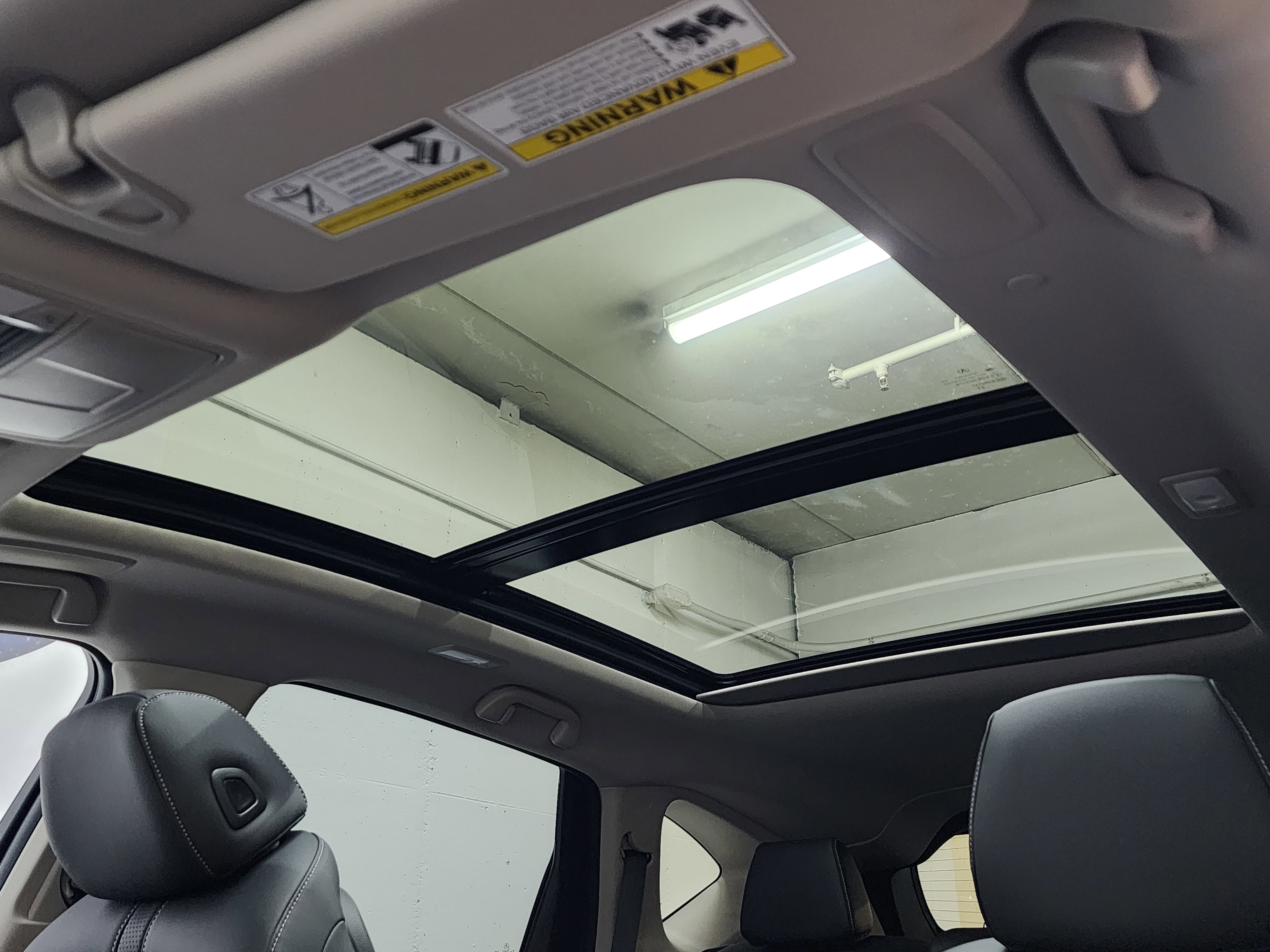 Used 2025 Acura RDX SH-AWD w/ Technology Package image 24