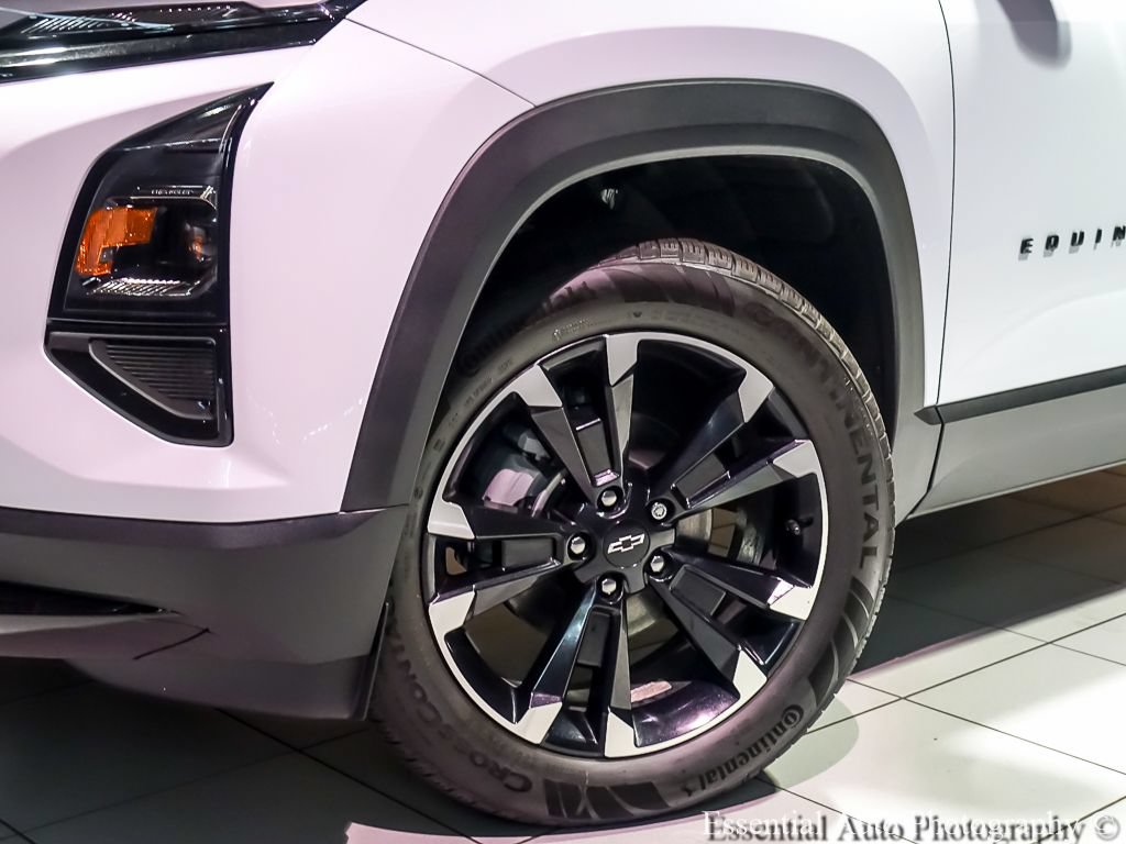New 2027 Chevrolet Equinox RS w/ LPO, Floor Liner Package AWD/4WD image 5