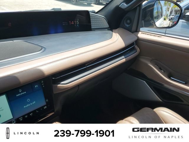 New 2026 Lincoln Navigator L Black Label AWD/4WD image 33