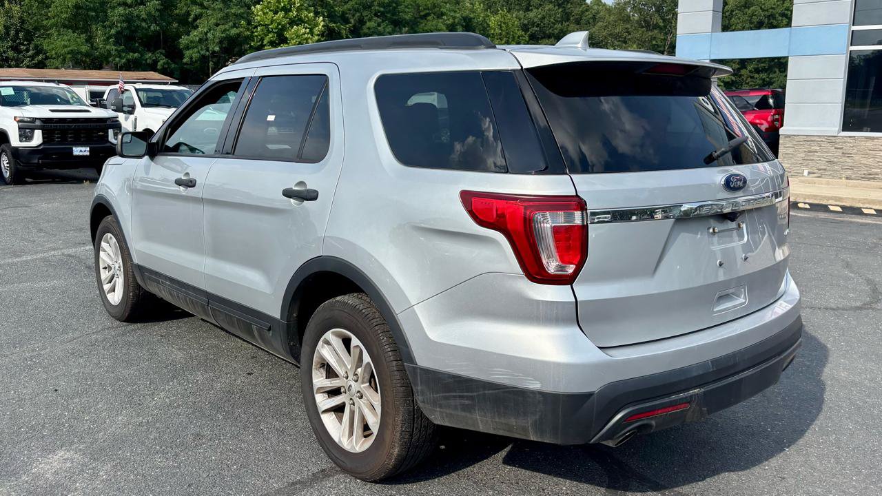Used 2017 Ford Explorer 4WD image 8