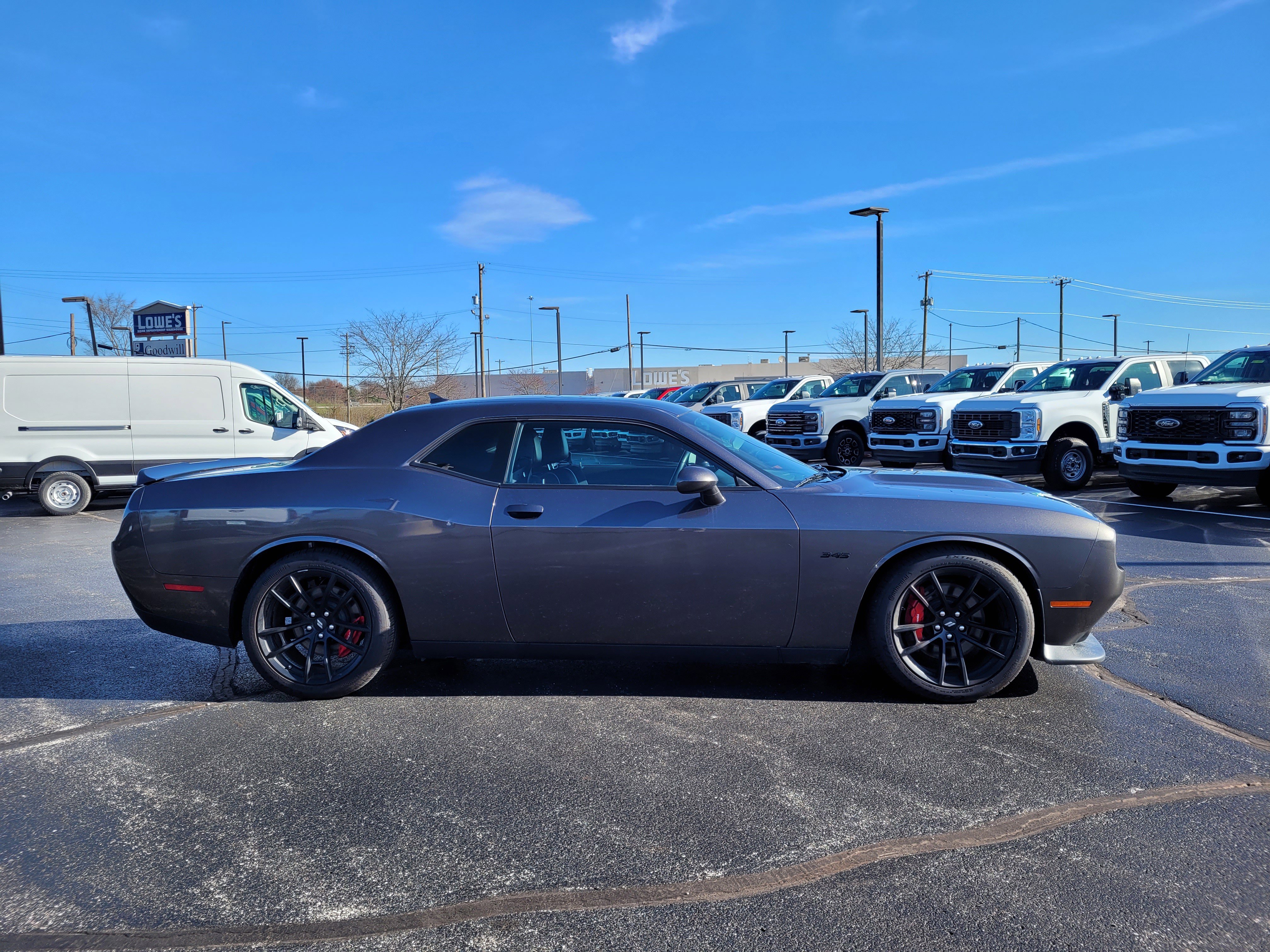 Used 2023 Dodge Challenger R/T w/ Plus Package image 2