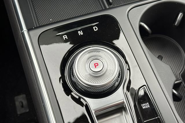 New 2026 Kia Carnival SX w/ SX Dark Edition Package FWD image 27