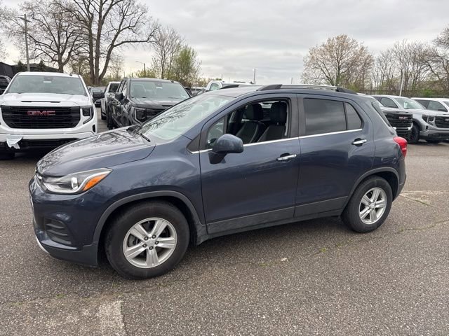 Certified 2019 Chevrolet Trax LT w/ LT Convenience Package FWD image 5