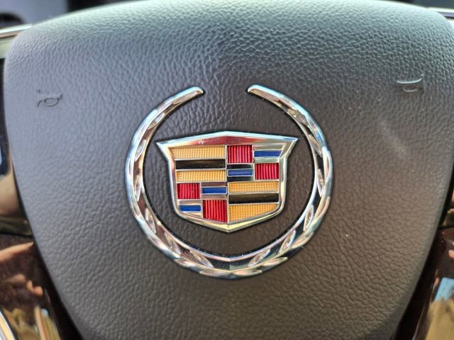 Used 2015 Cadillac XTS Luxury w/ Driver Awareness Package image 29