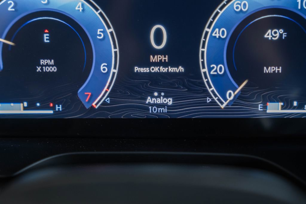 New 2025 Jeep Grand Cherokee Altitude image 41