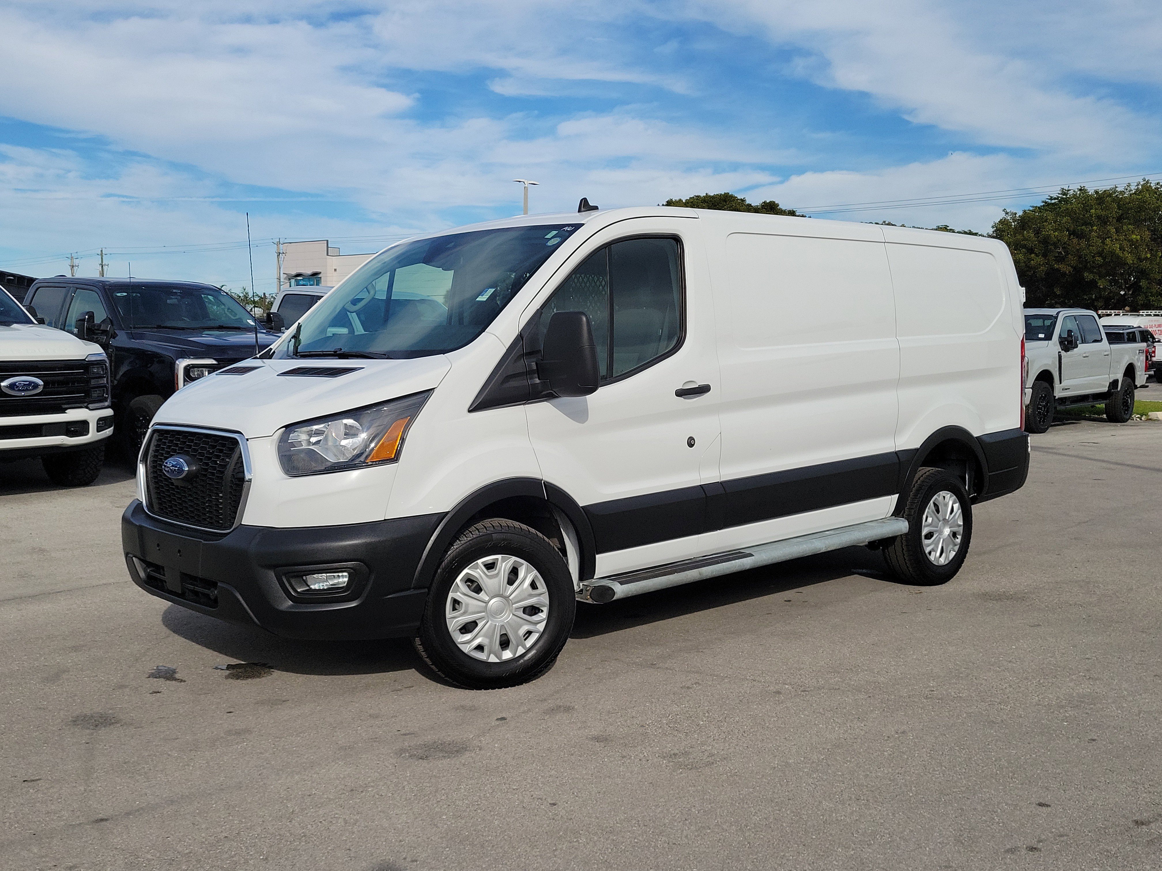 Used 2024 Ford Transit 250 Low Roof w/ Exterior Upgrade Package image 1