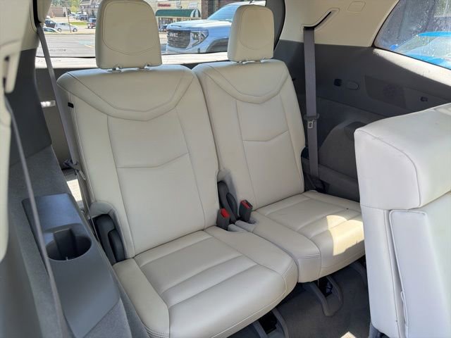 Used 2021 Cadillac XT6 Premium Luxury AWD/4WD image 17