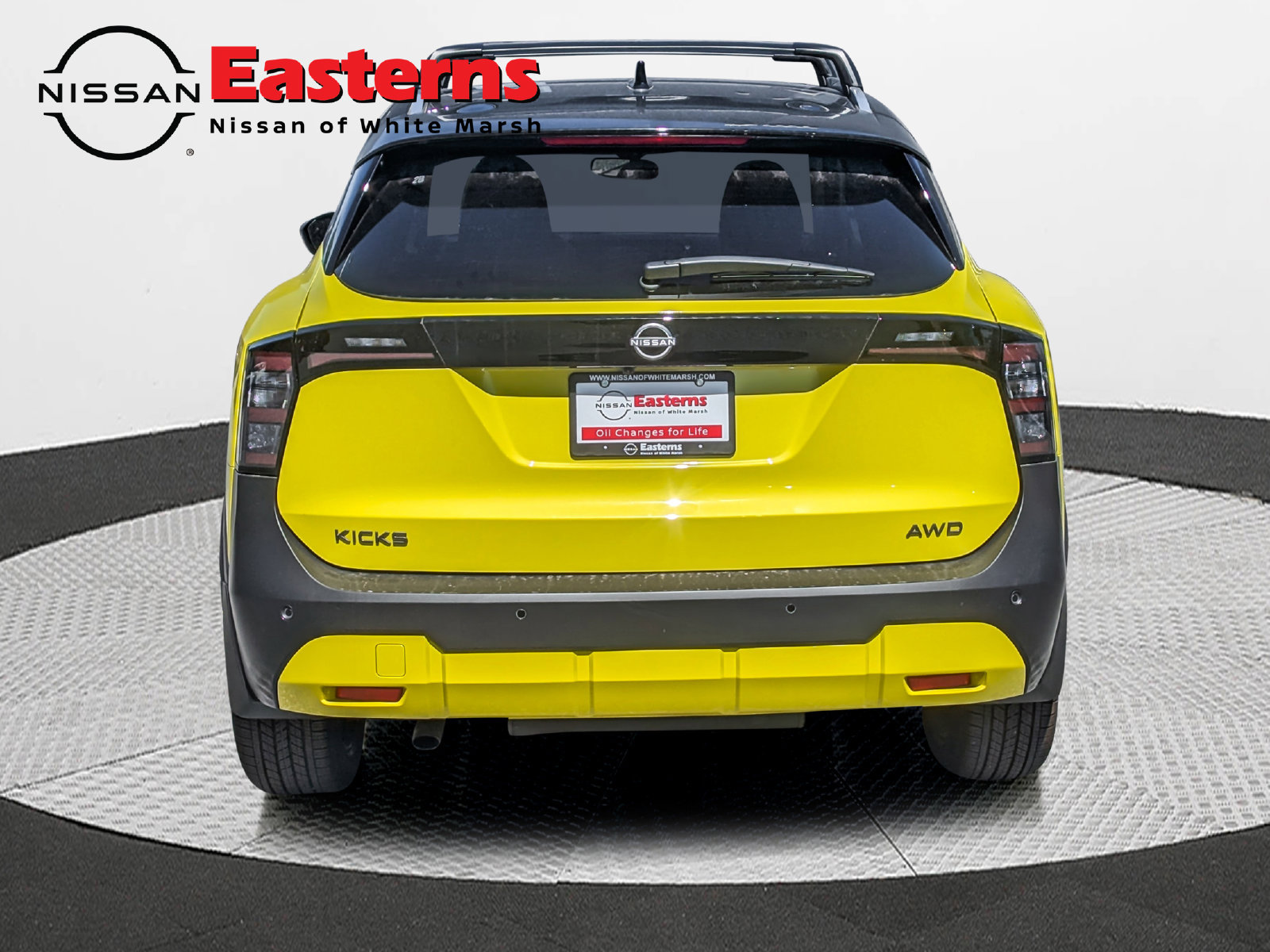 New 2027 Nissan Kicks SR AWD/4WD image 7