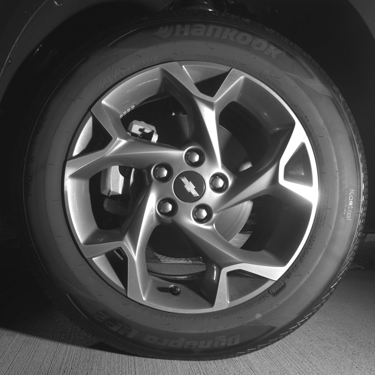 Used 2025 Chevrolet Trax LT w/ LT Convenience Package image 12