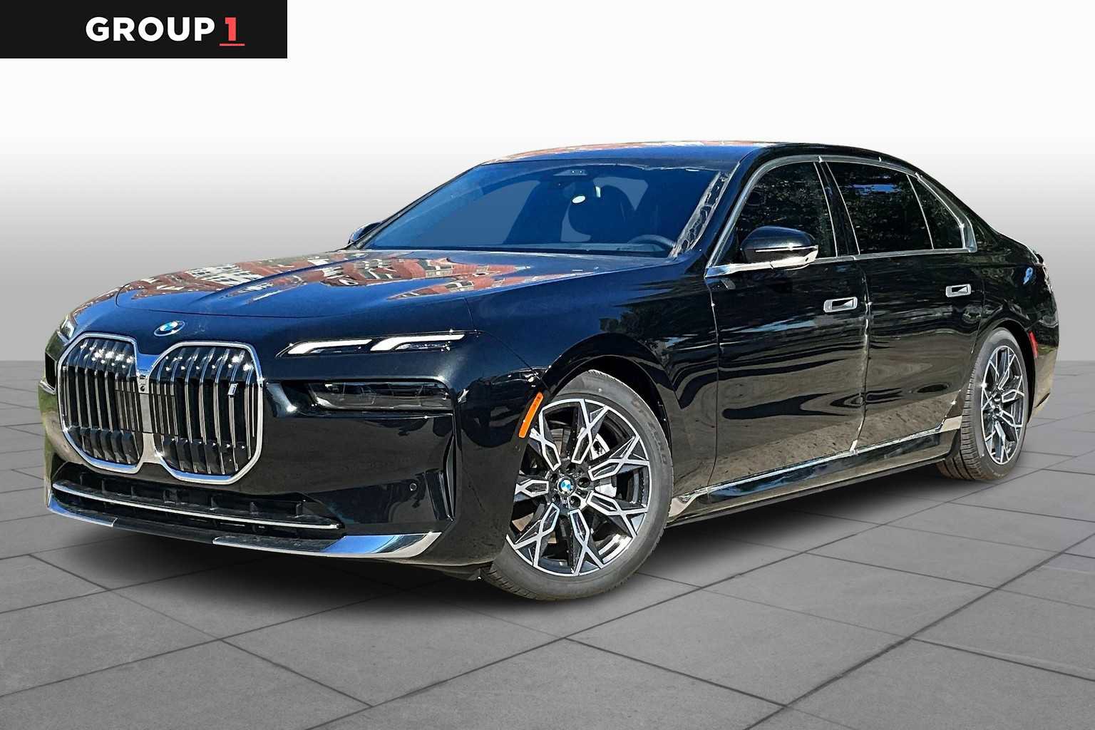 New 2025 BMW i7 xDrive60 w/ Premium Package