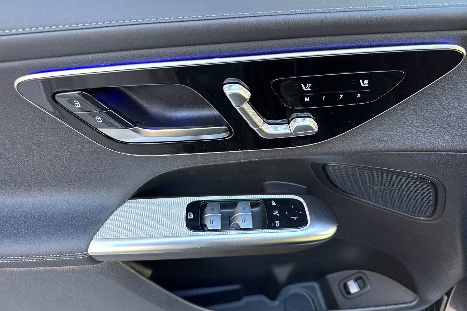 New 2026 Mercedes-Benz GLC 300 image 22