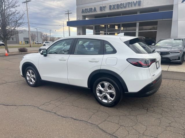 Used 2023 Honda HR-V LX image 6