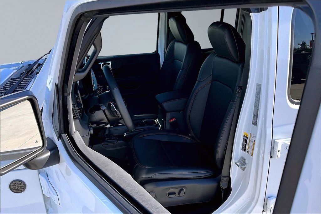 Used 2026 Jeep Wrangler Unlimited Rubicon 392 w/ Quick Order Package 27X Moab image 3