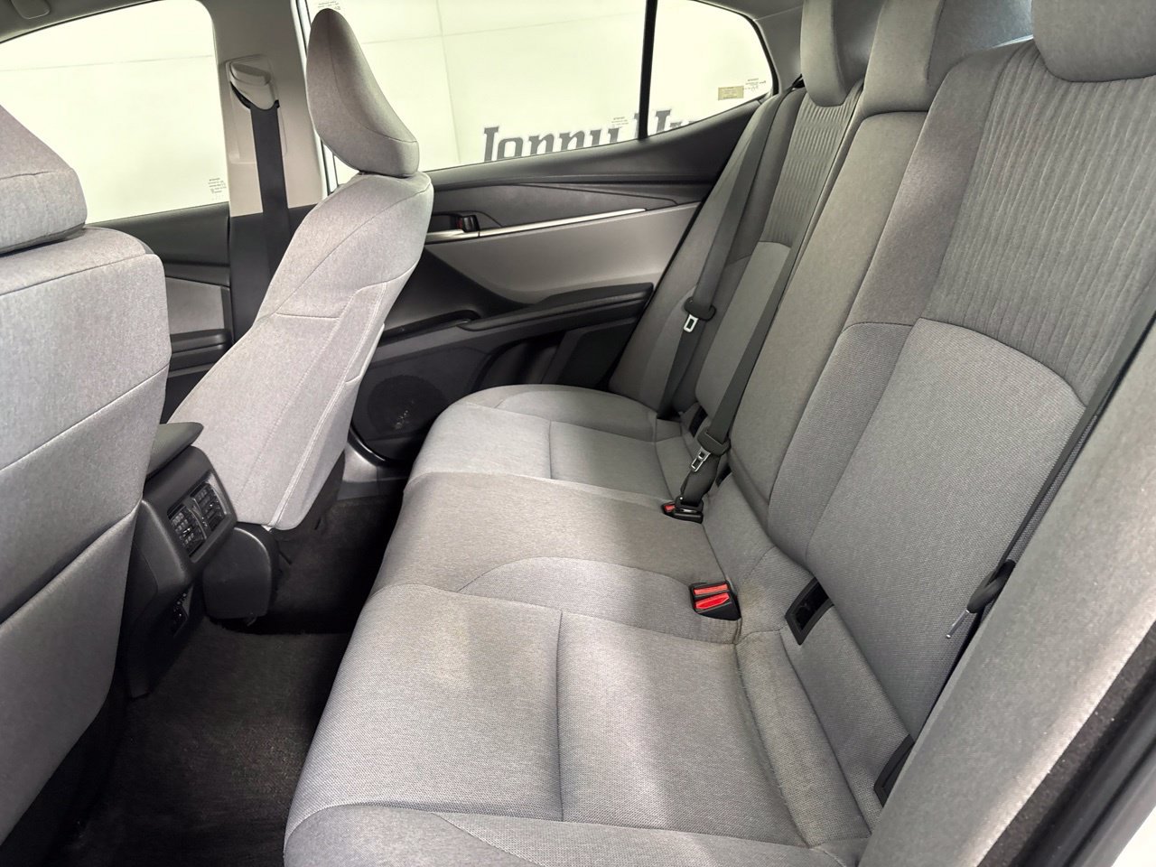Used 2025 Toyota Camry LE w/ Convenience Package FWD image 21