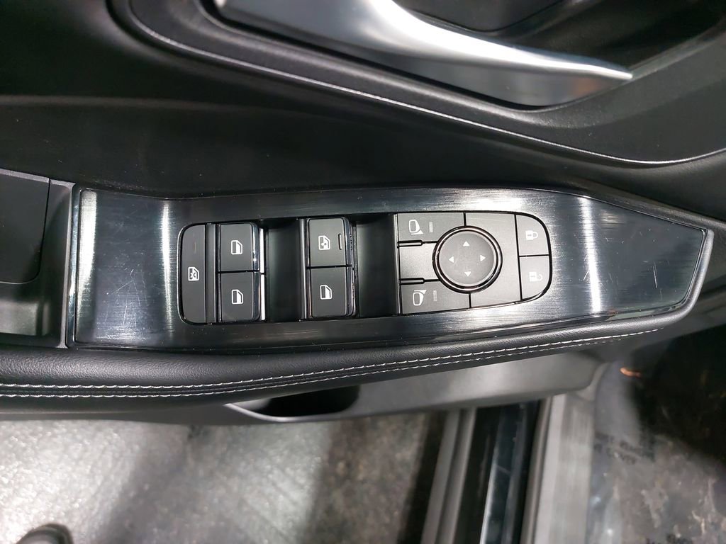 Certified 2023 Nissan Rogue SV w/ SV Premium B Package image 28