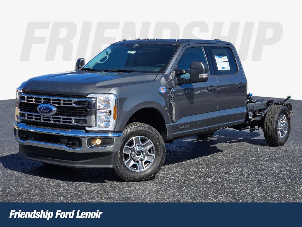 New 2025 Ford F350 XLT w/ XLT Value Package image 1