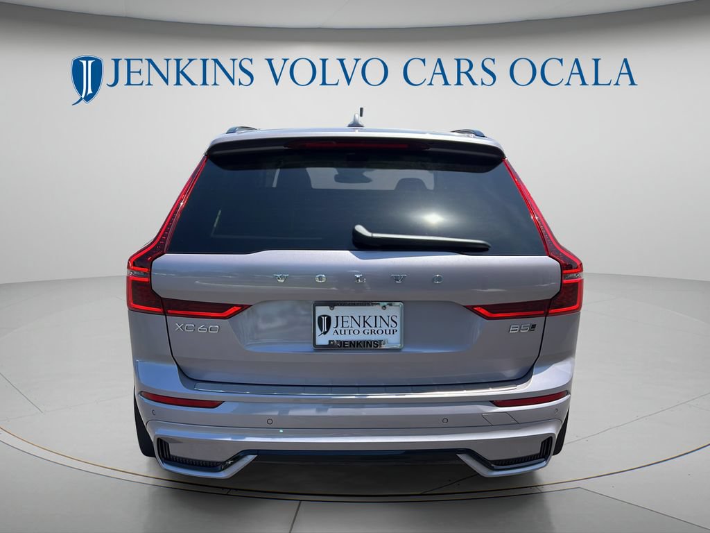 New 2026 Volvo XC60 B5 Ultra w/ Climate Package PRO AWD/4WD image 4