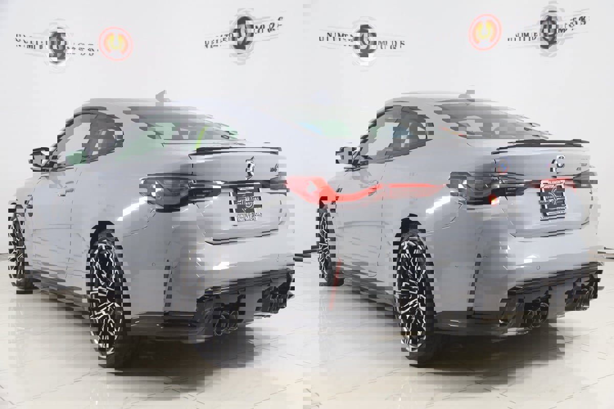 Used 2023 BMW M4 Competition RWD image 4