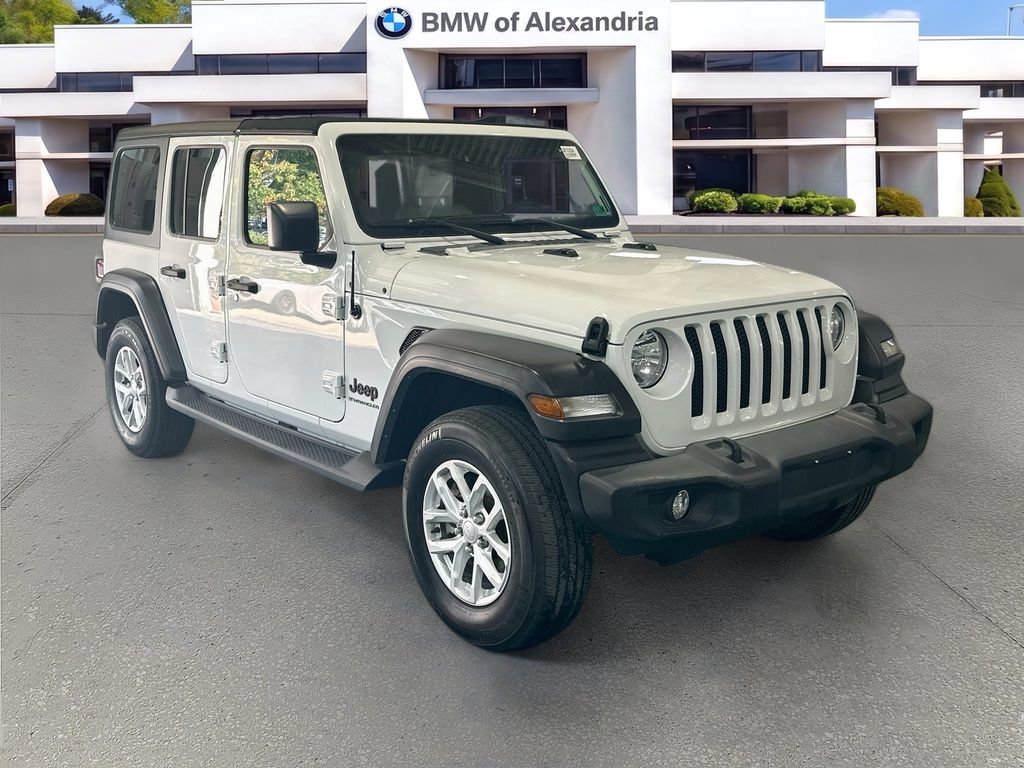 Used 2023 Jeep Wrangler Unlimited Sport AWD/4WD image 3