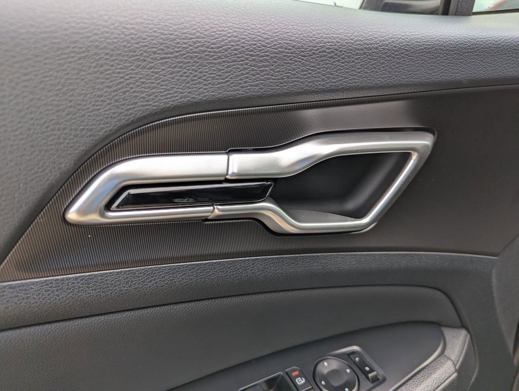 New 2026 Kia Sportage EX image 19