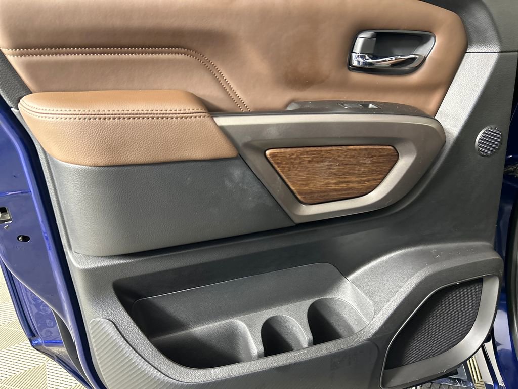 Used 2024 Nissan Titan Platinum Reserve w/ Moonroof Package image 18