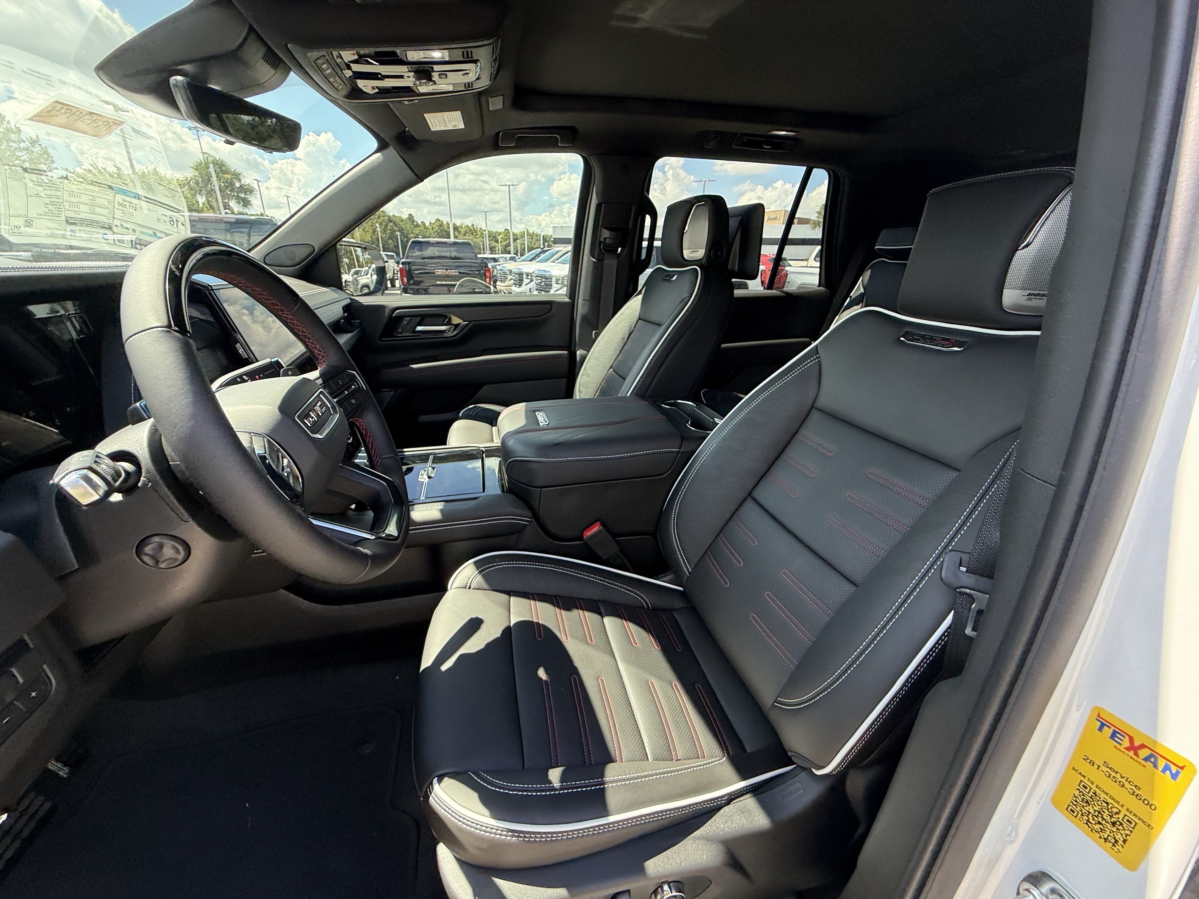 New 2026 GMC Yukon AT4 Ultimate AWD/4WD image 18