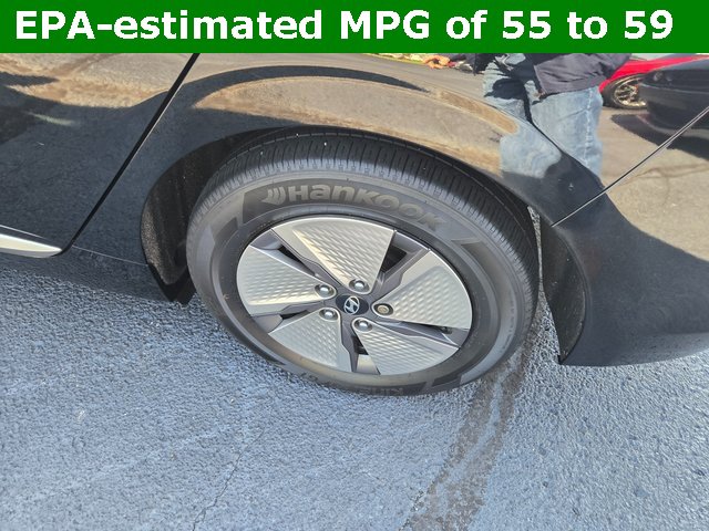 Used 2022 Hyundai Ioniq SE image 20