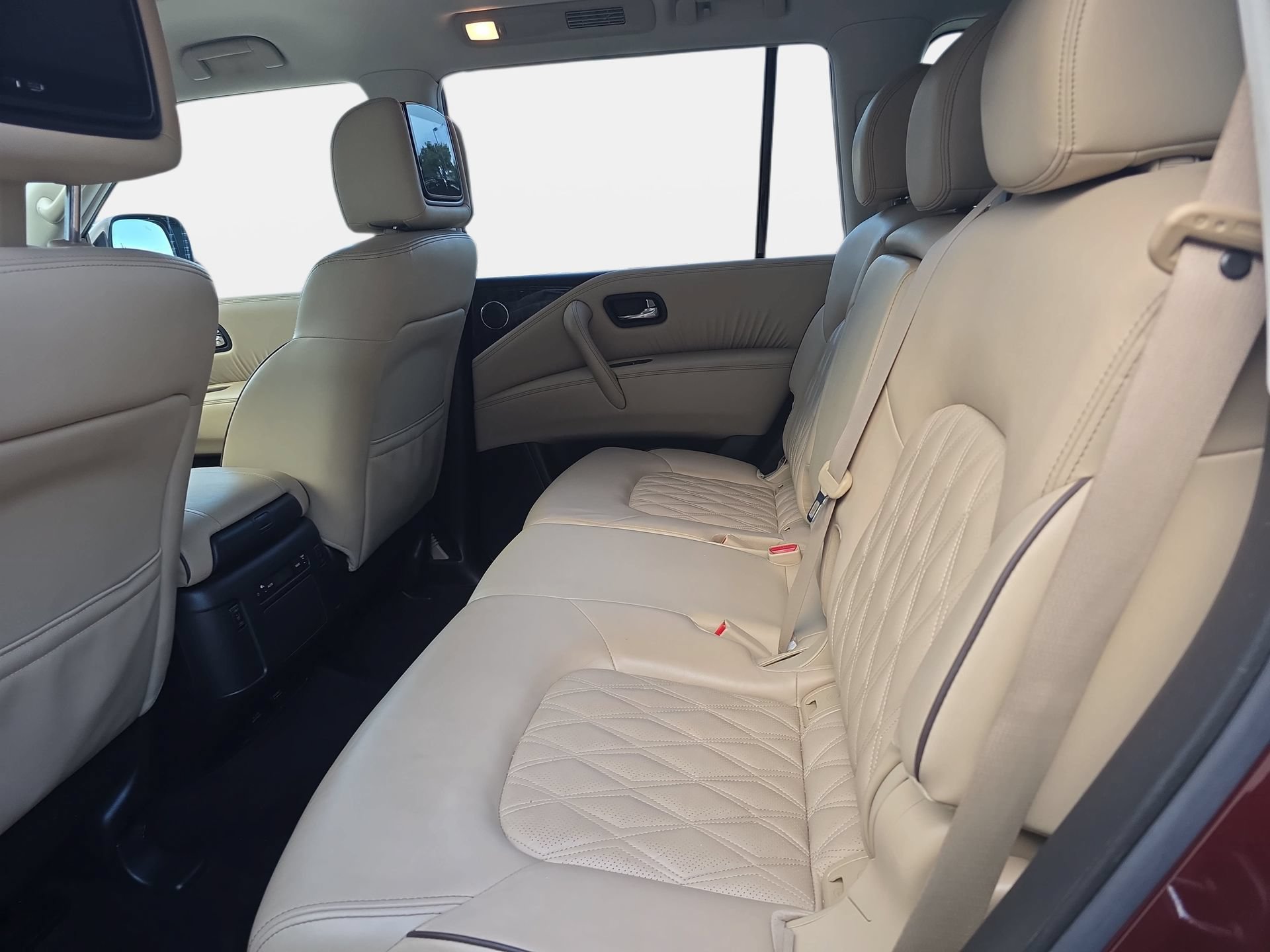 Used 2021 Nissan Armada Platinum AWD/4WD image 14